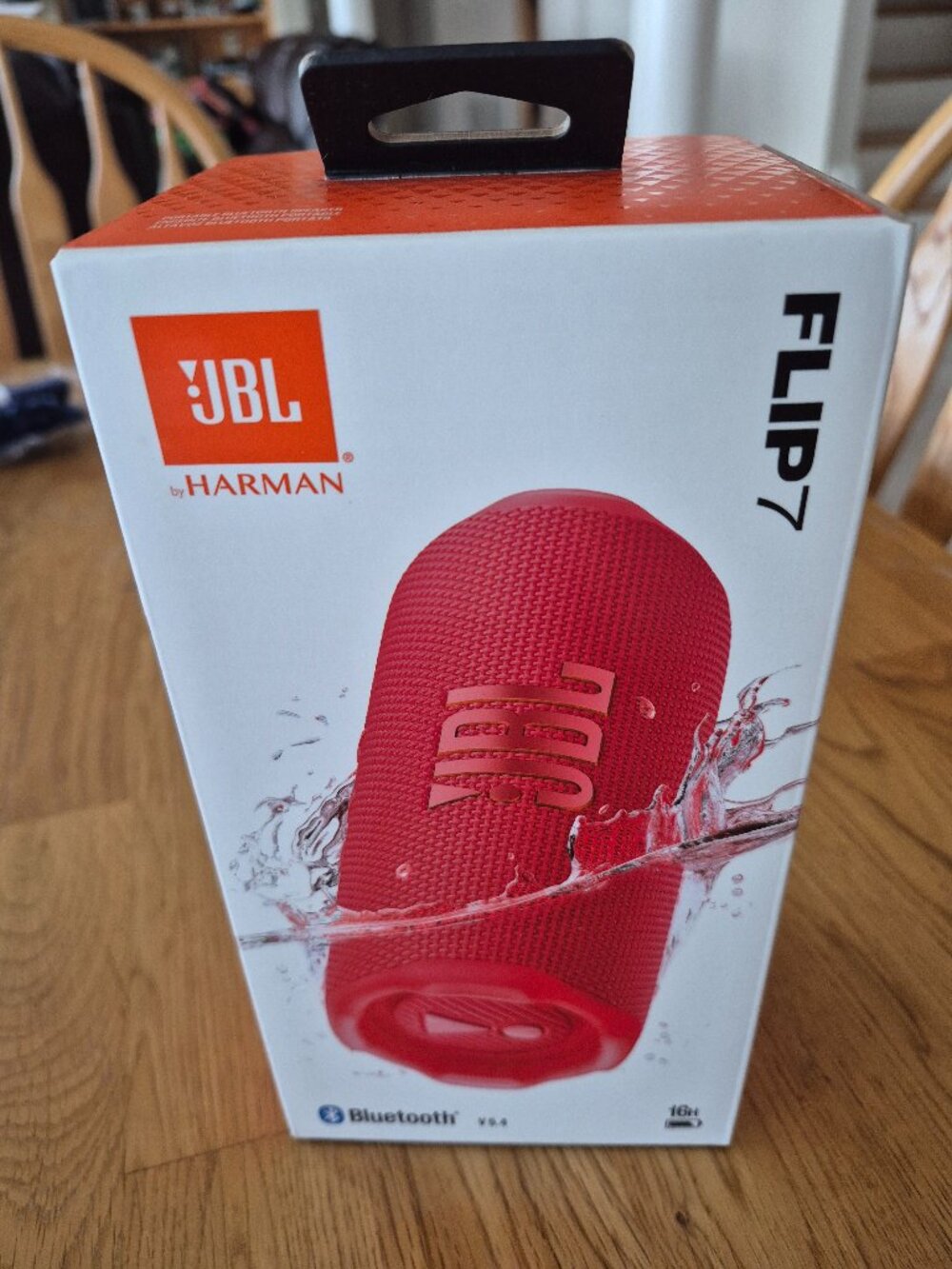 New Never opened JBL Harman Flip 7 Speaker, Red